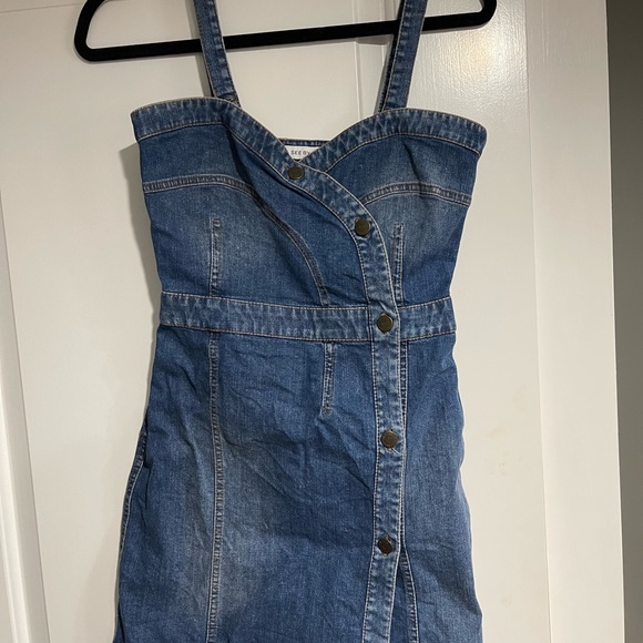 Amazing see by CHLOE denim mini dress size 1 small - Picture 4 of 5